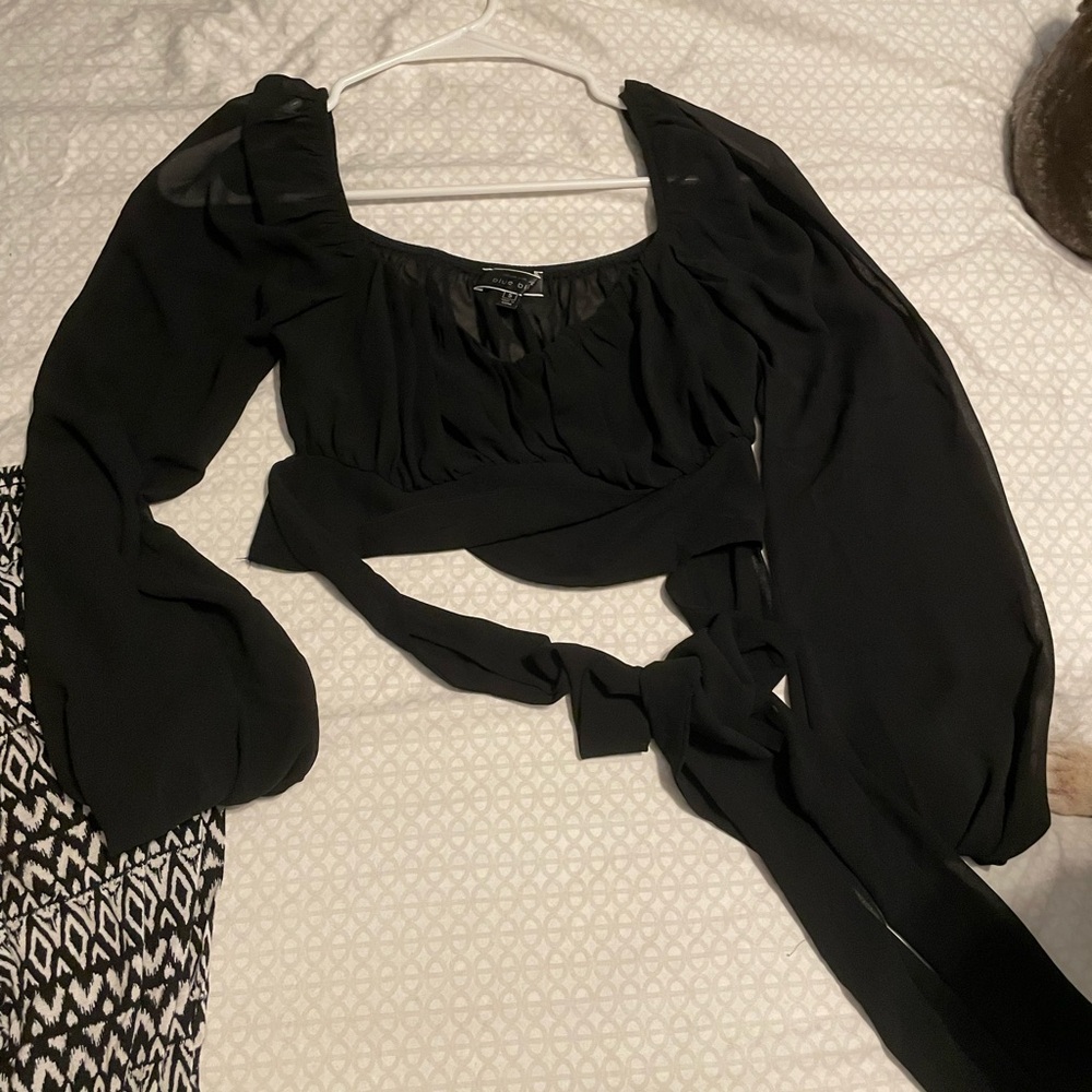 Blue Blush Black Tie Front Puffed Sleeve Blouse